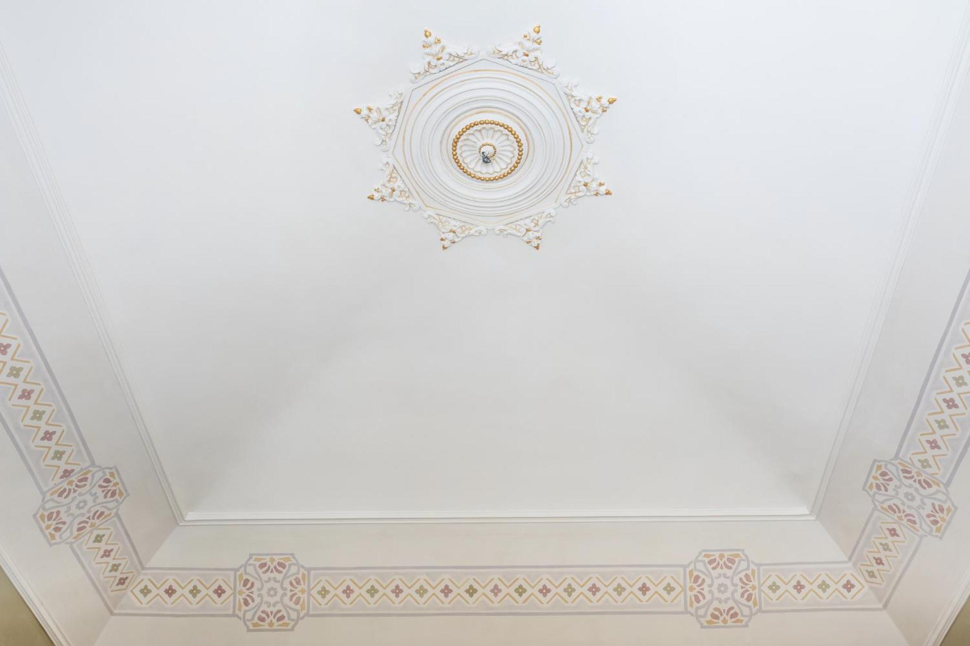 Palazzo Costarelli - Bed And Breakfast Катания Экстерьер фото