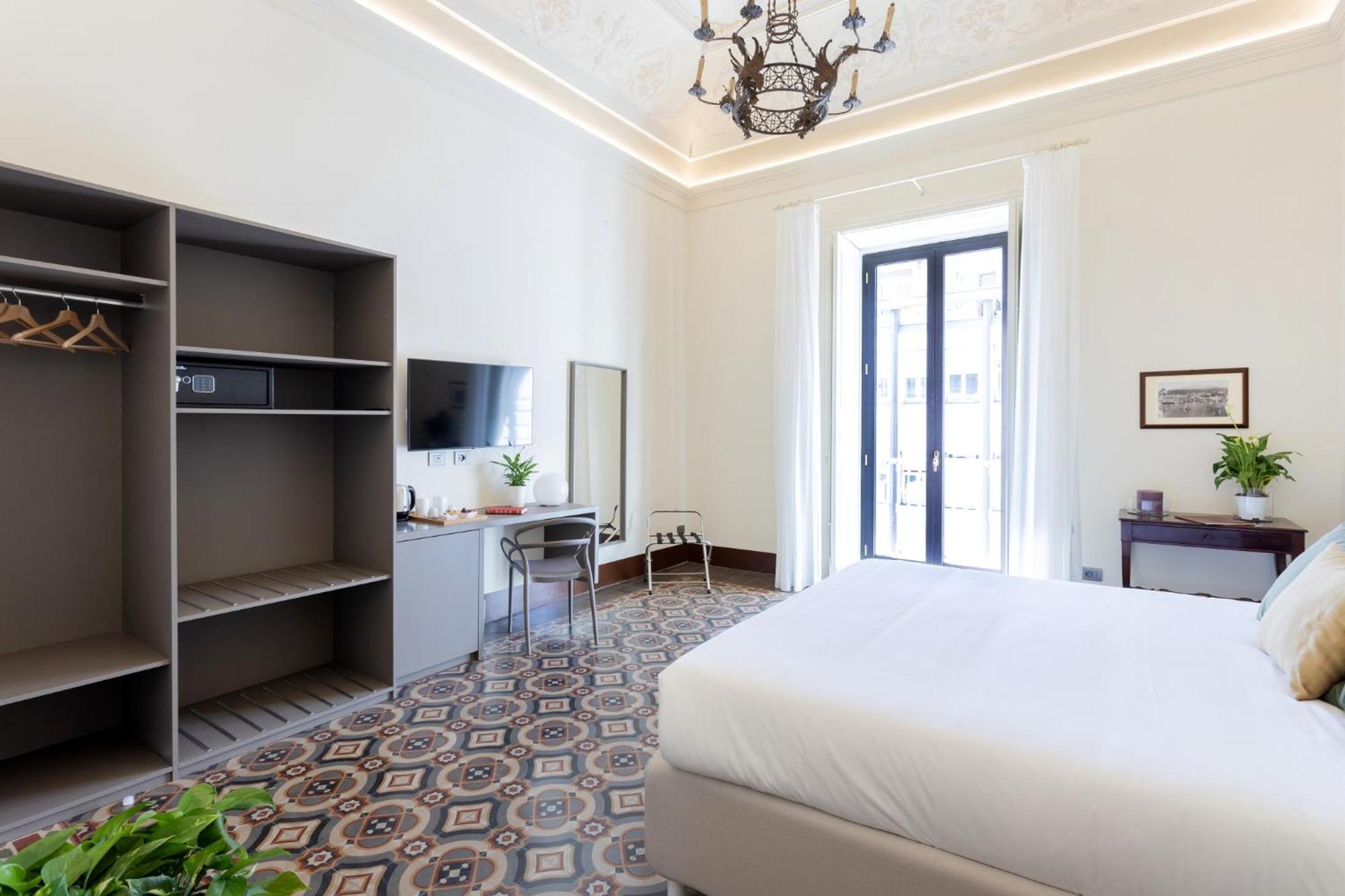 Palazzo Costarelli - Bed And Breakfast Катания Номер фото