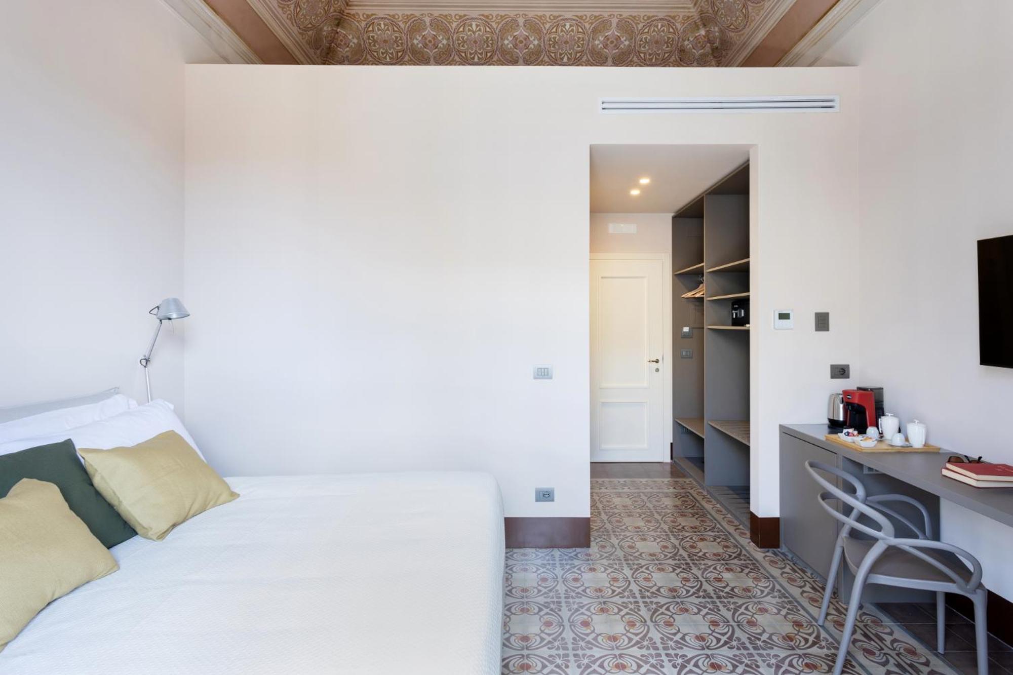 Palazzo Costarelli - Bed And Breakfast Катания Номер фото